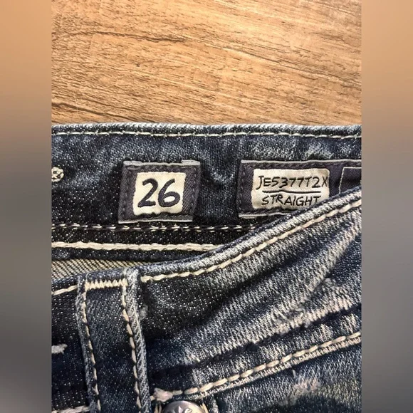 Miss Me Premium Embellished Jeans Size 26 - Picture 5 of 13